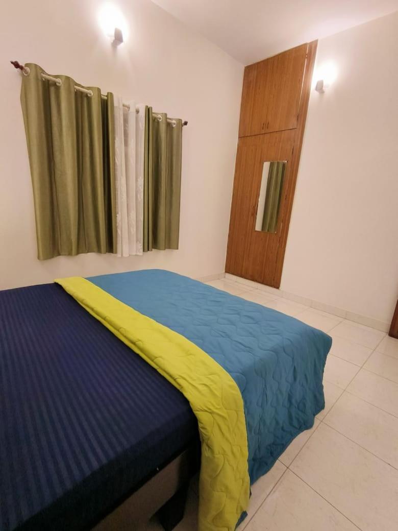 Homestayz Crown Bangalore Eksteriør bilde