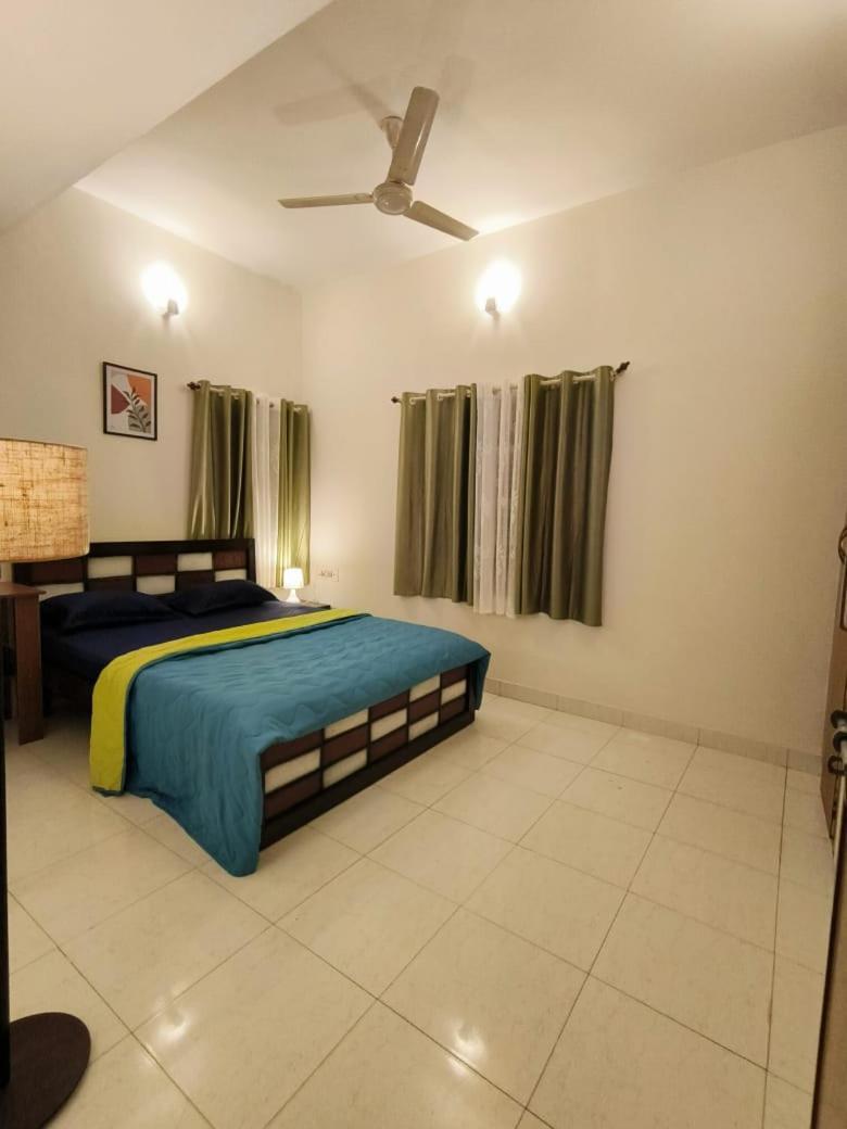 Homestayz Crown Bangalore Eksteriør bilde